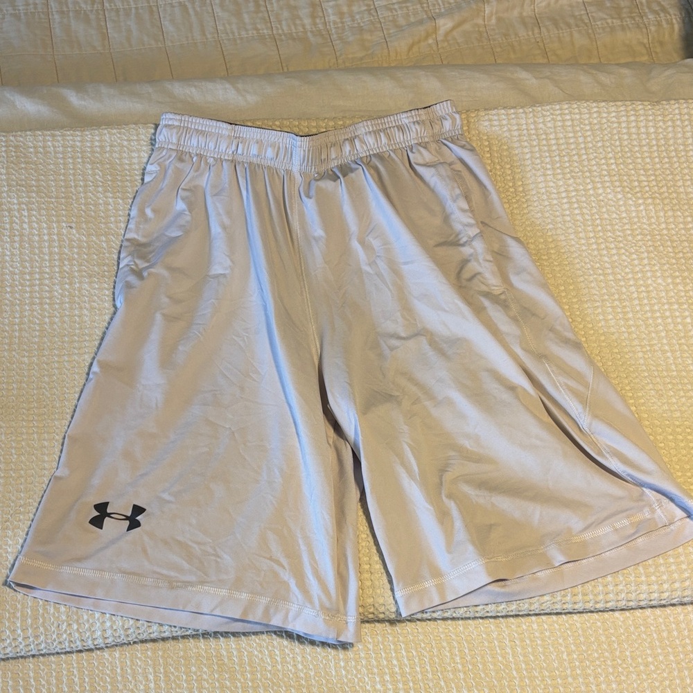 Under Armour Men's White Athletic Shorts
